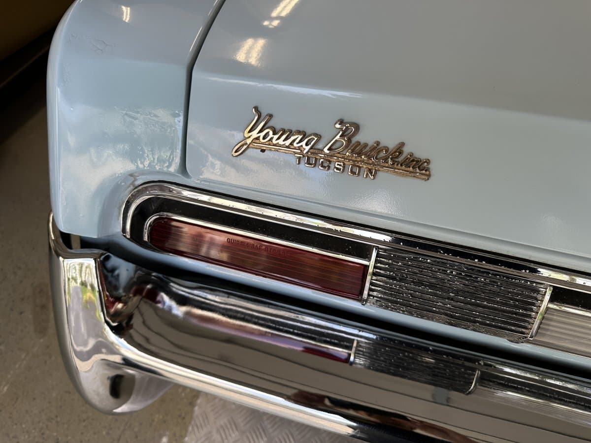 1962 Buick Invicta 4 Door Hardtop thumbnail 7