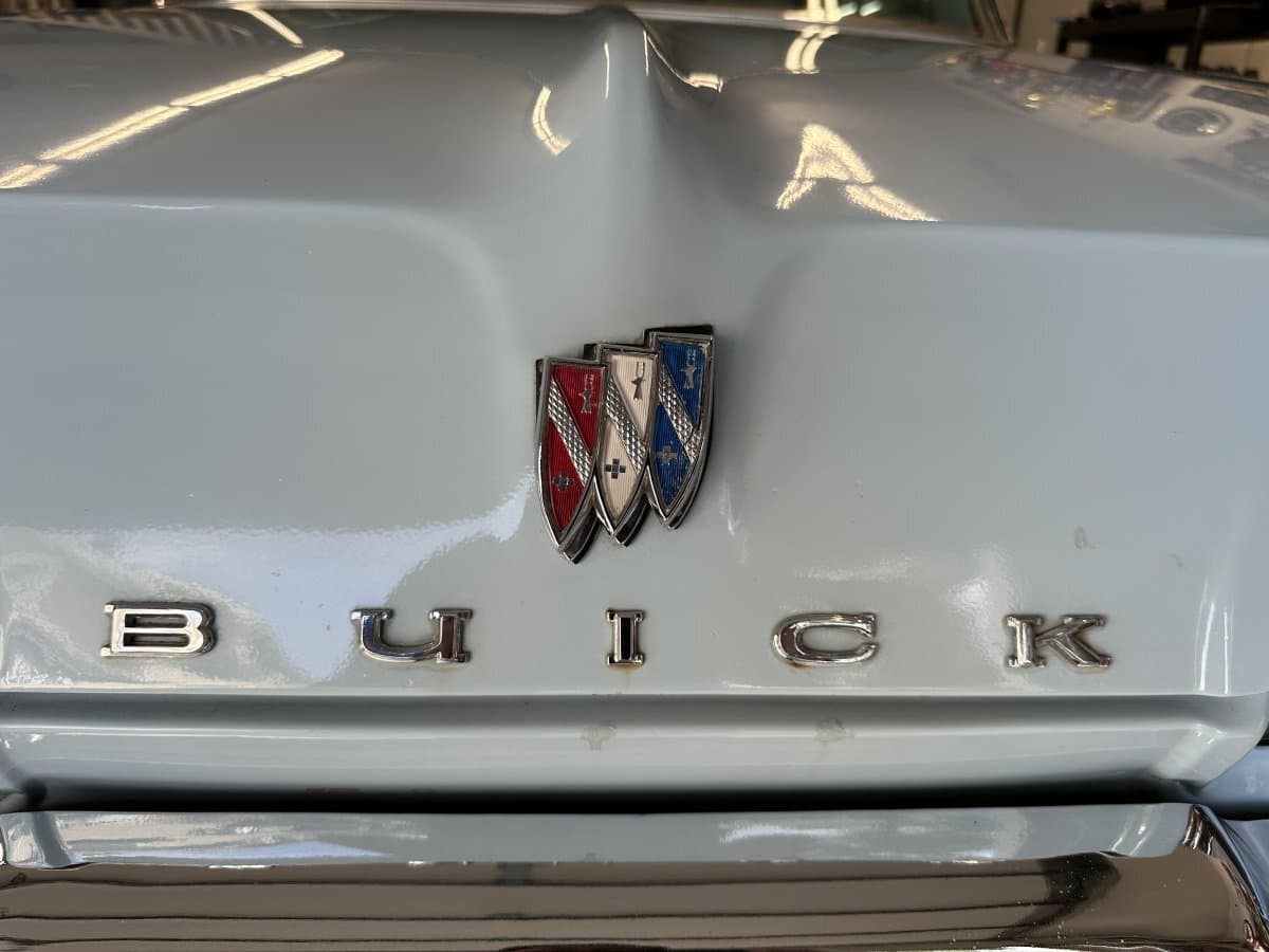 1962 Buick Invicta 4 Door Hardtop thumbnail 8