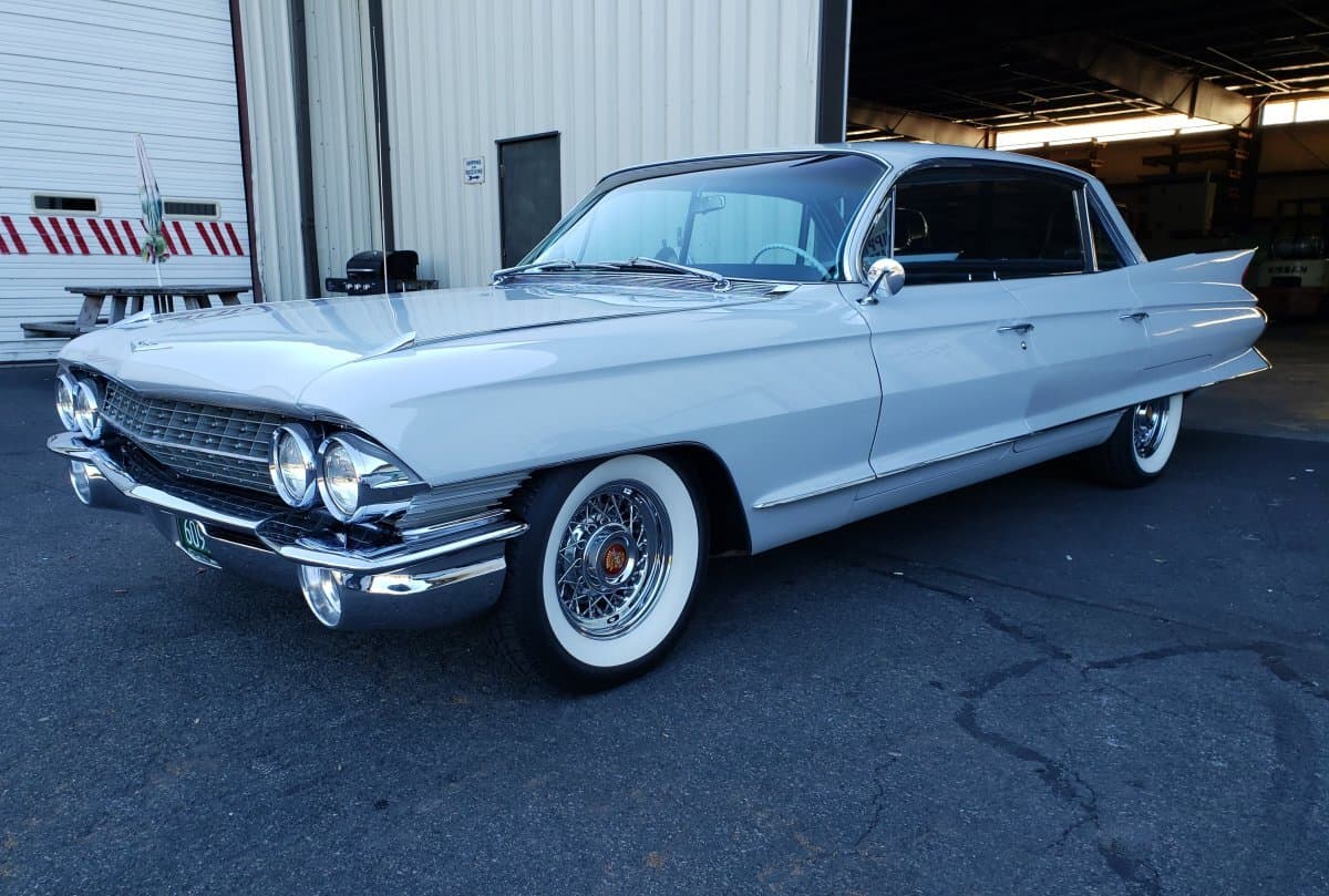 1961 Cadillac Town Sedan Short Deck thumbnail 4
