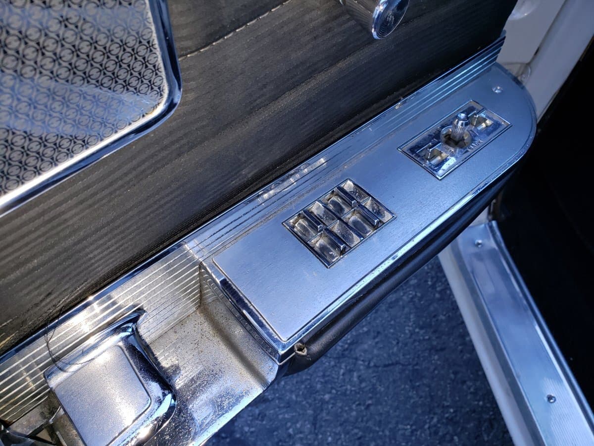1961 Cadillac Town Sedan Short Deck thumbnail 16
