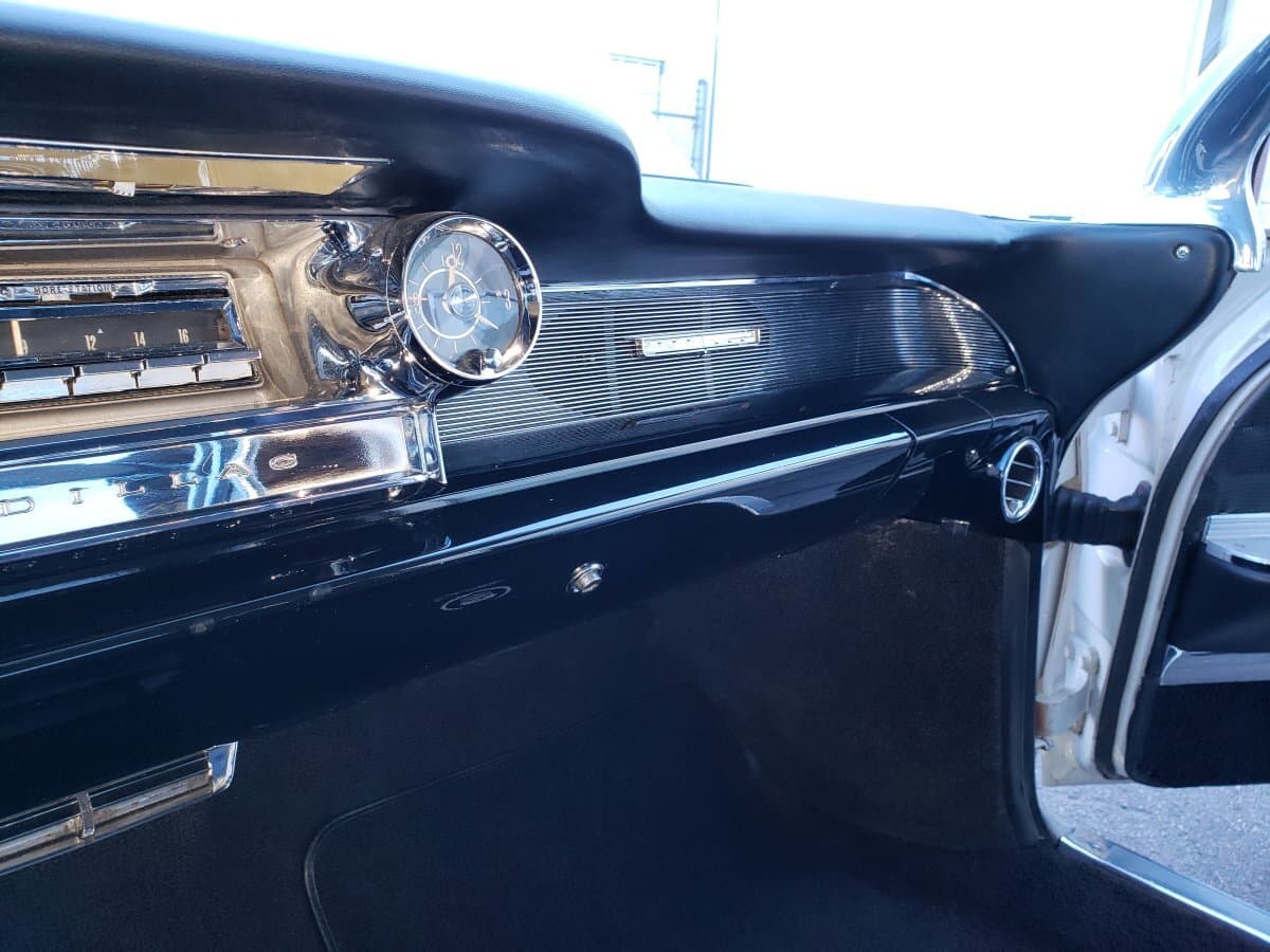 1961 Cadillac Town Sedan Short Deck thumbnail 20