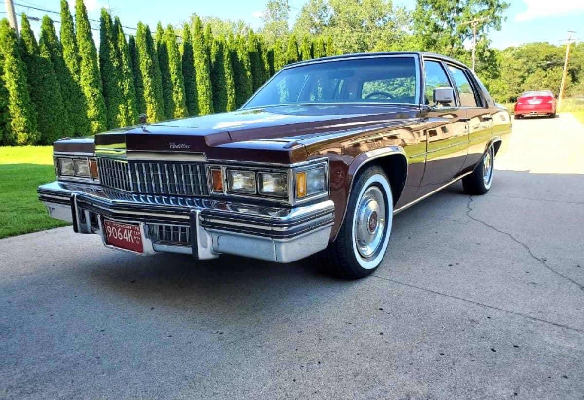 1978 Cadillac Sedan DeVille thumbnail 3