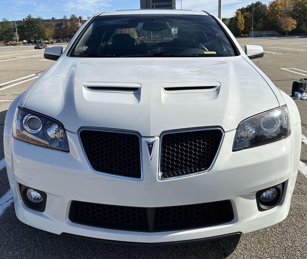 2009 Pontiac G8 GXP Sedan thumbnail 8