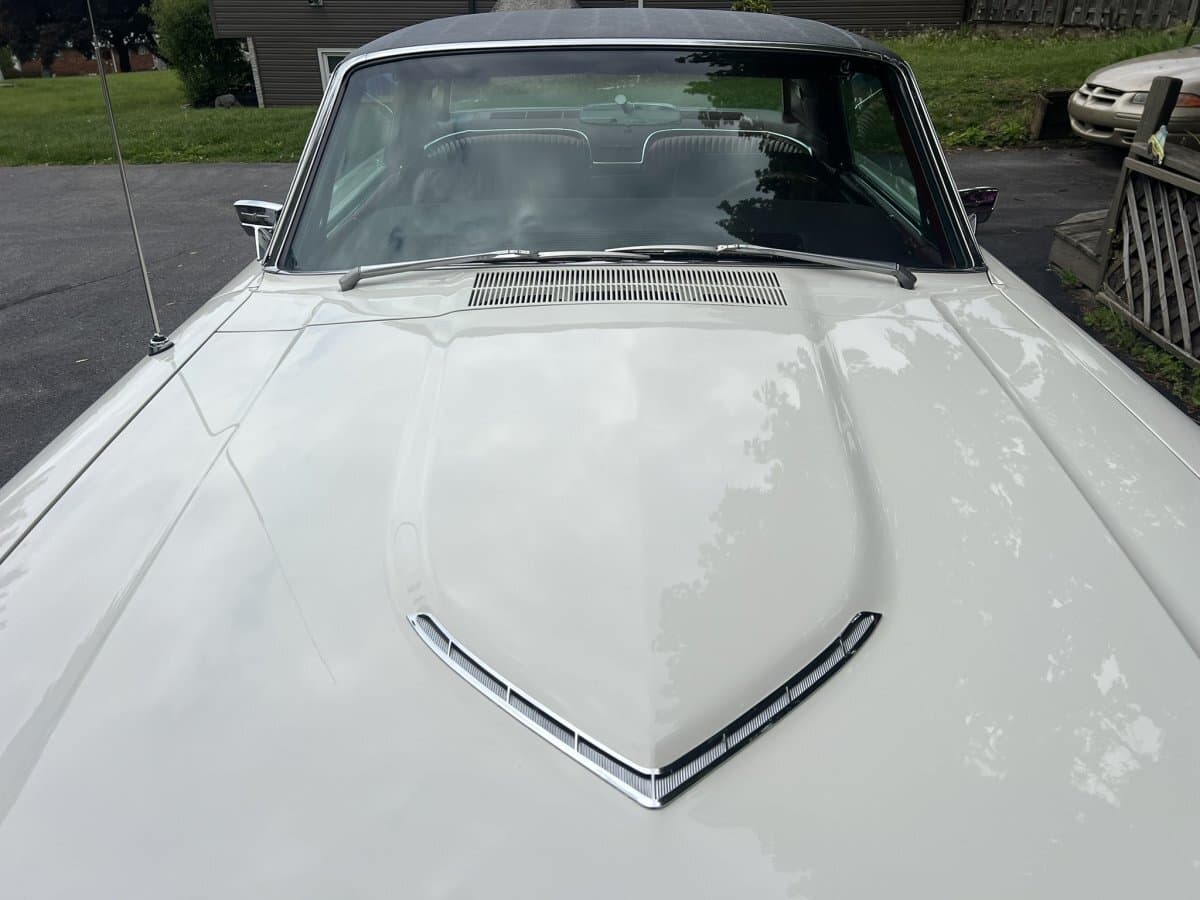 1966 Ford Thunderbird Hardtop Coupe thumbnail 11