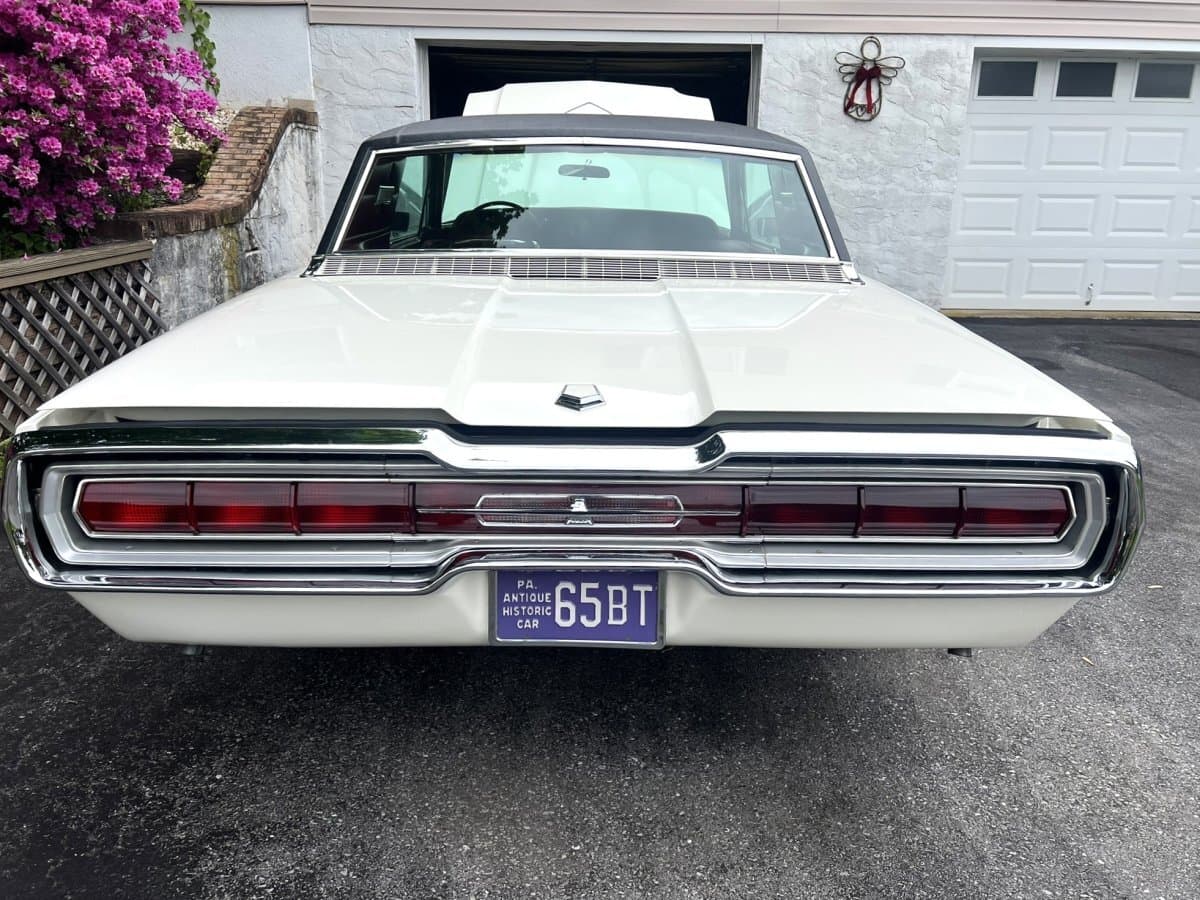 1966 Ford Thunderbird Hardtop Coupe thumbnail 14
