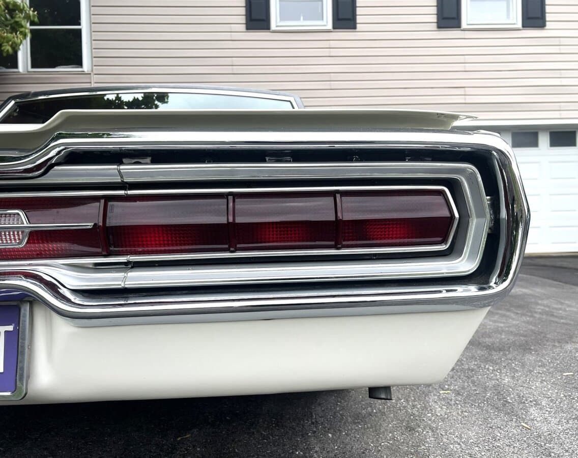 1966 Ford Thunderbird Hardtop Coupe thumbnail 17