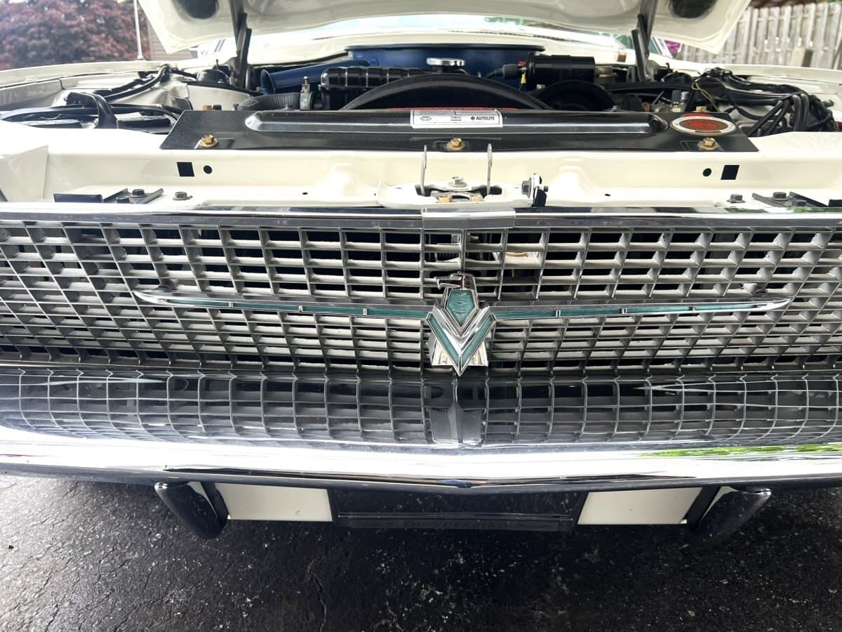 1966 Ford Thunderbird Hardtop Coupe thumbnail 23