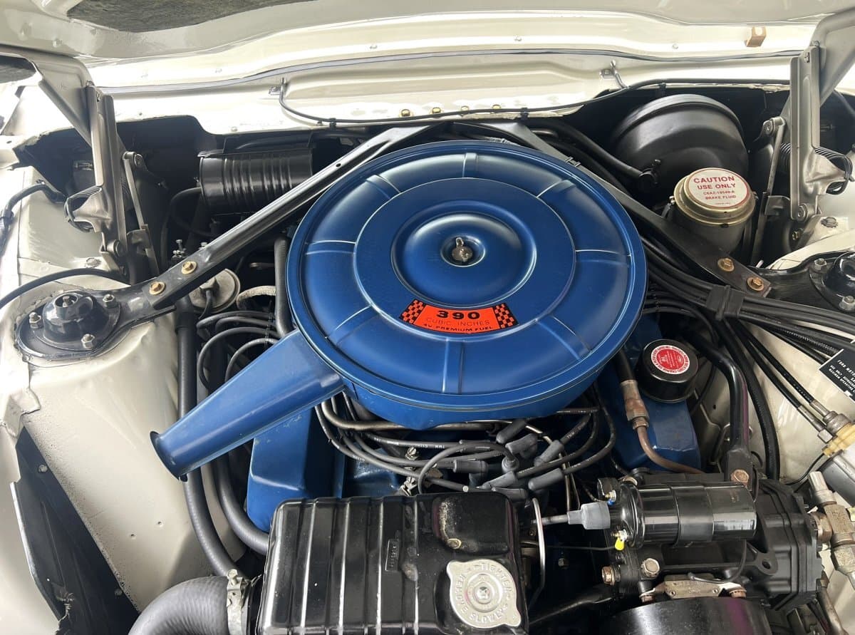 1966 Ford Thunderbird Hardtop Coupe thumbnail 26