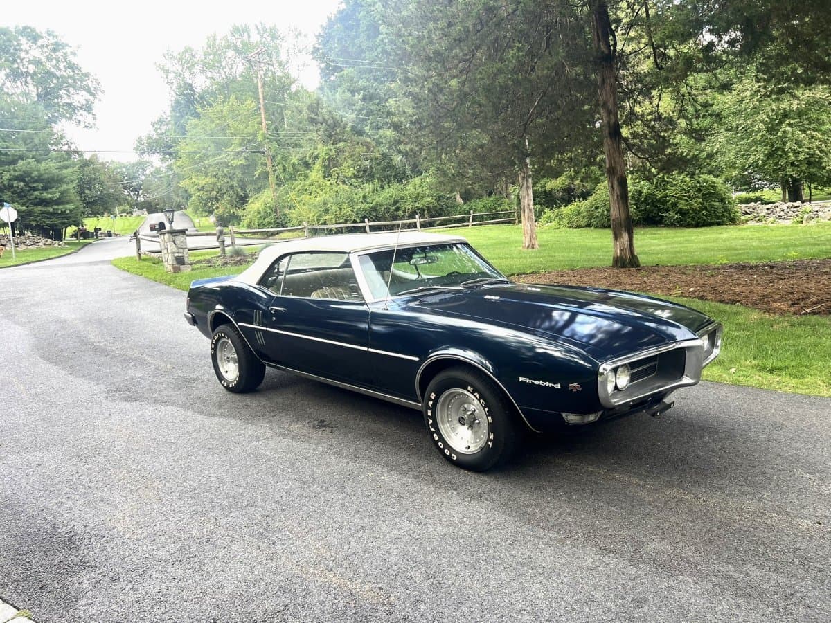 1968 Pontiac Firebird Convertible thumbnail 3