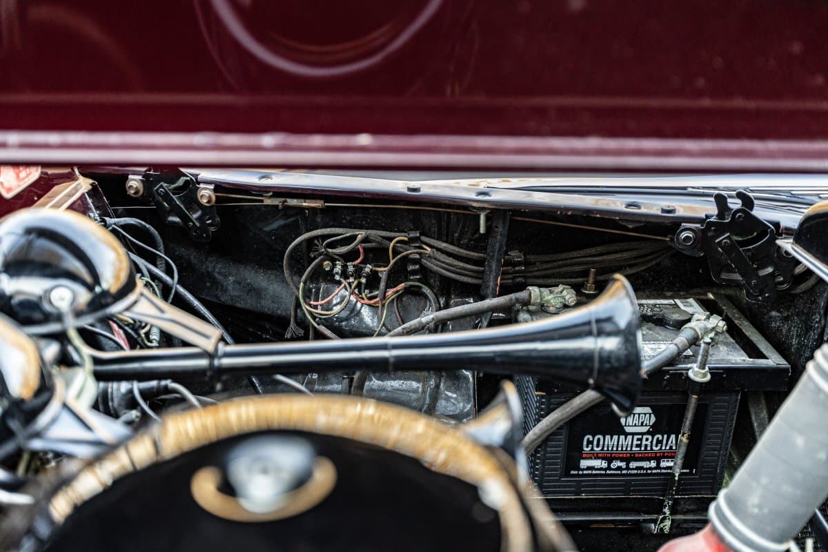 1941 Chrysler Royal Sedan thumbnail 21