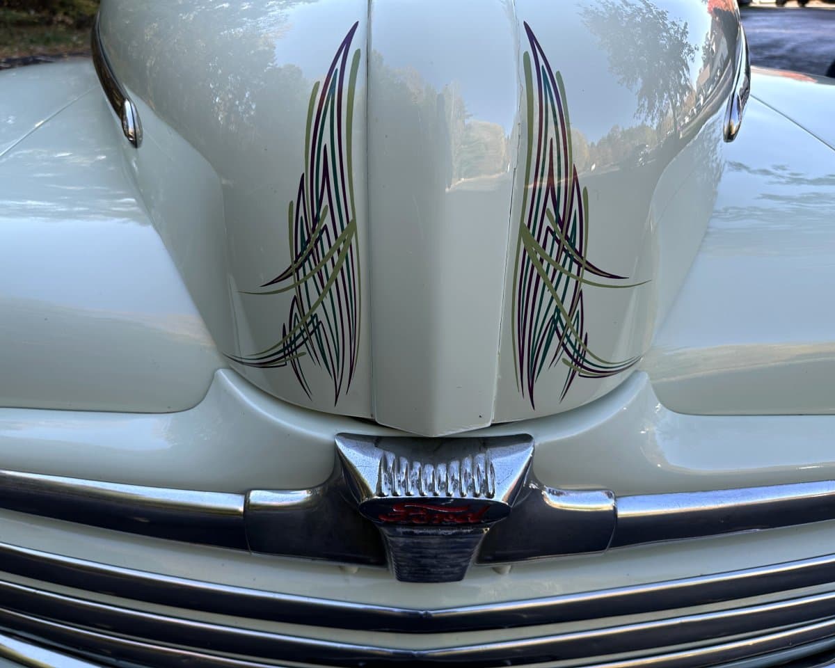 1947 Ford Deluxe Street Rod thumbnail 10