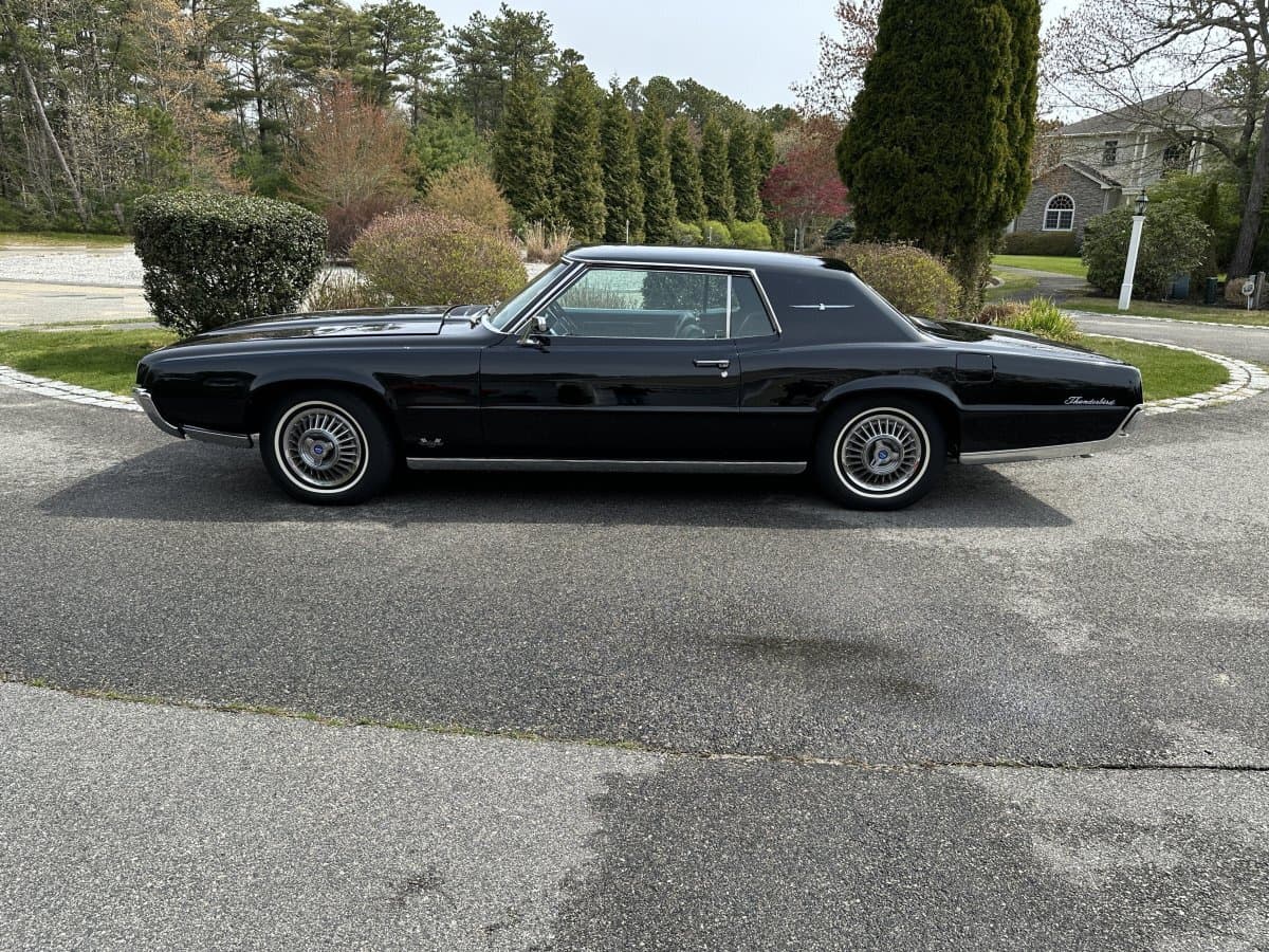 1967 Ford Thunderbird 428 Coupe thumbnail 26