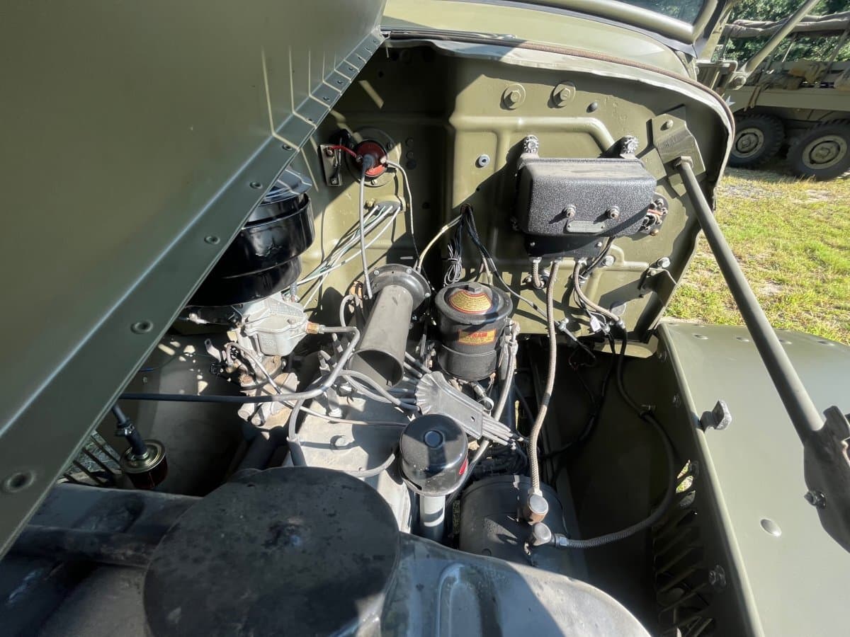 1942 Dodge WC25 1/2 Ton Command Car thumbnail 3