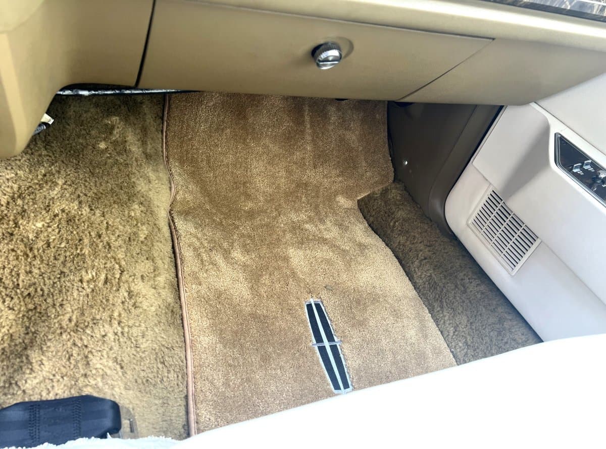 1979 Lincoln Continental Mark V thumbnail 27