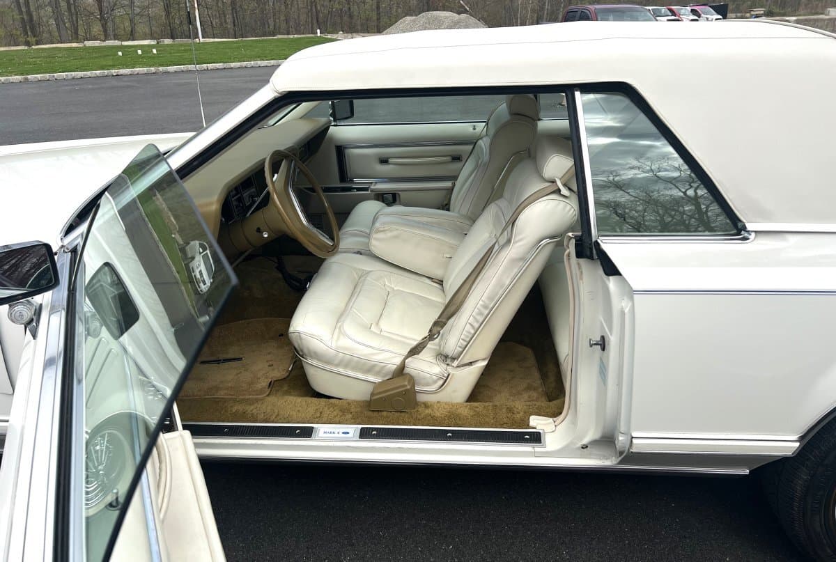 1979 Lincoln Continental Mark V thumbnail 15