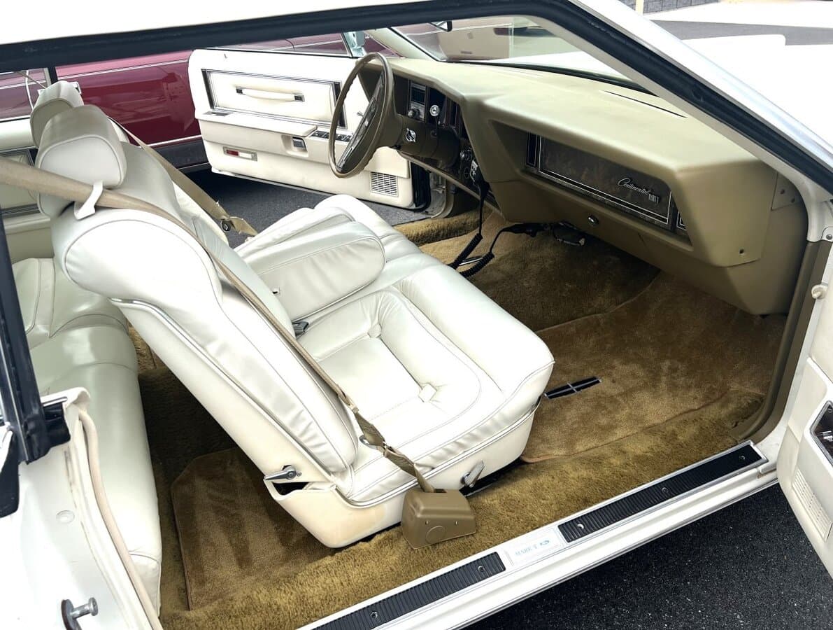 1979 Lincoln Continental Mark V thumbnail 24