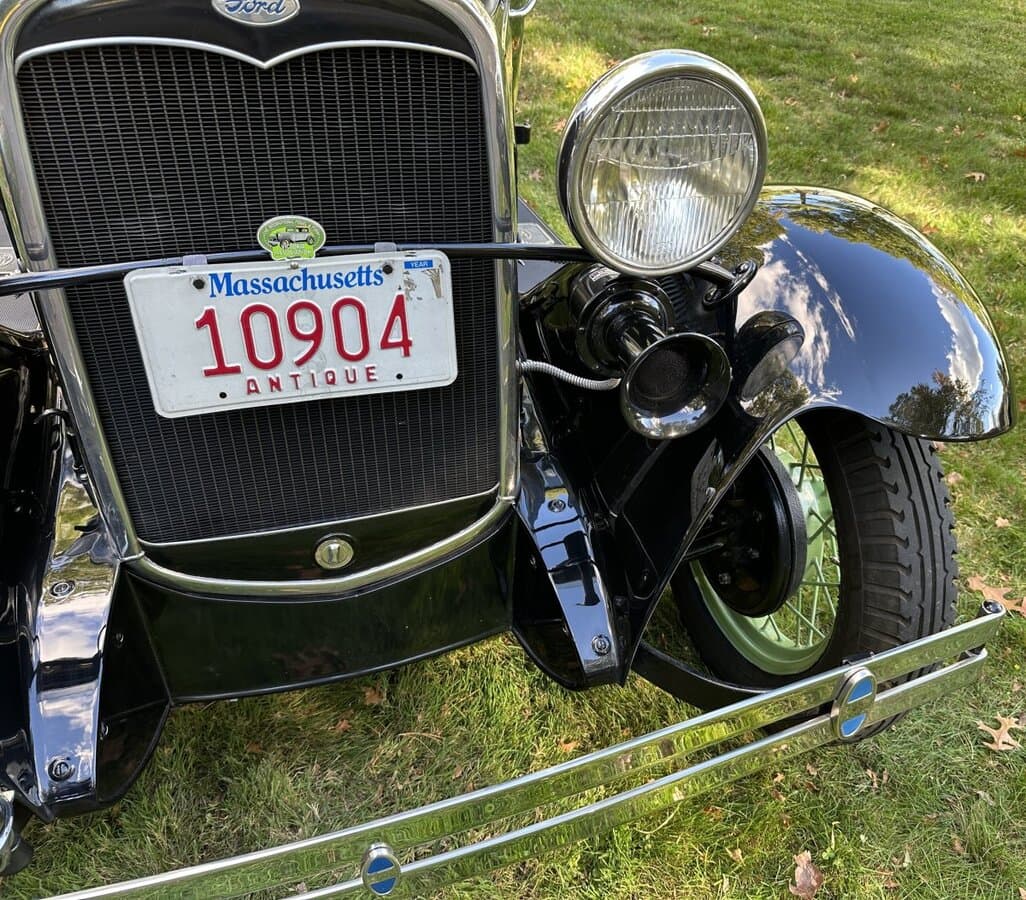 1931 Ford Model A Victoria Leatherback thumbnail 5