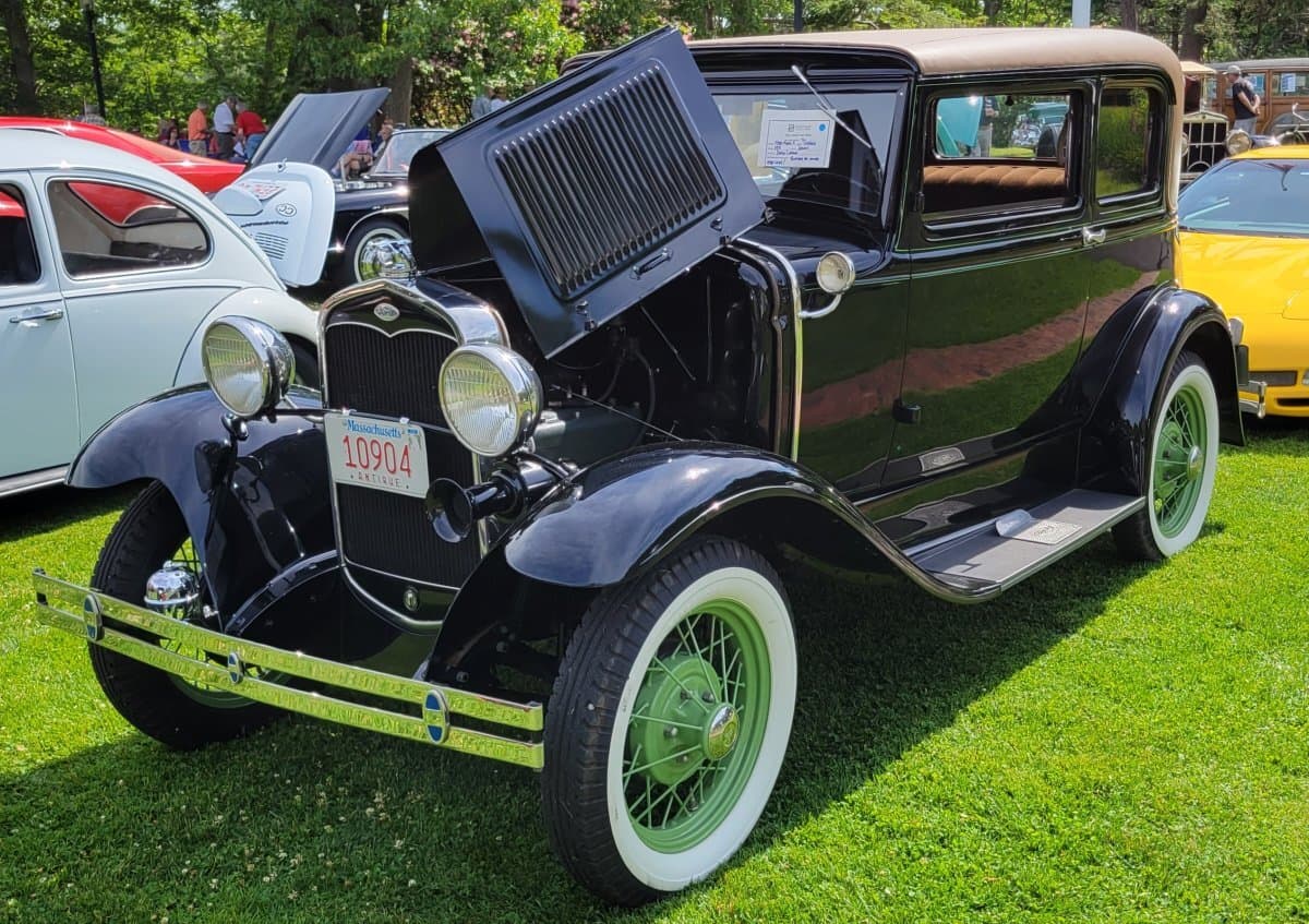 1931 Ford Model A Victoria Leatherback thumbnail 11