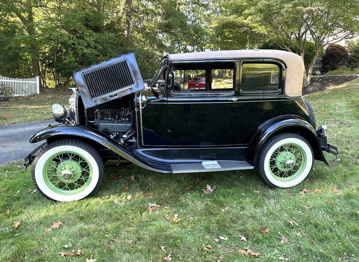 1931 Ford Model A Victoria Leatherback thumbnail 12