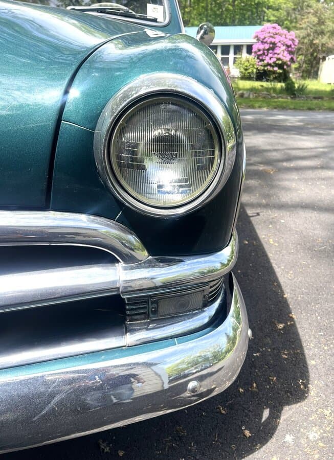 1950 Ford Custom 2-Door Sedan thumbnail 8