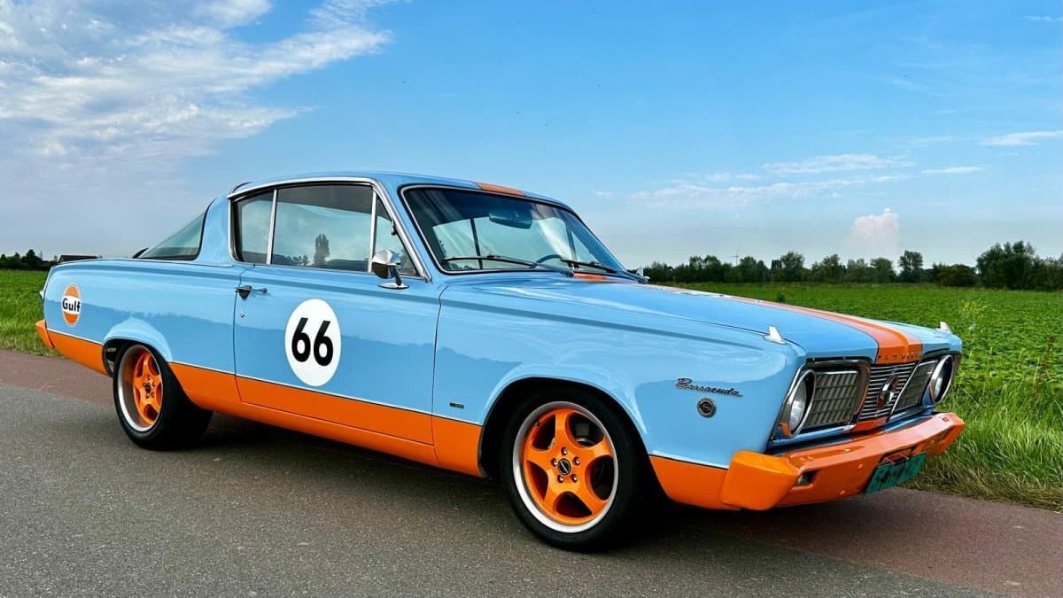 1966 Plymouth Barracuda Formula S — photo 1