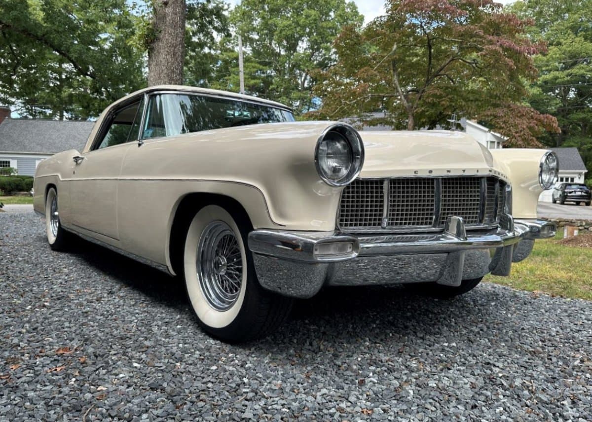 1956 Continental Mark II Coupe thumbnail 4