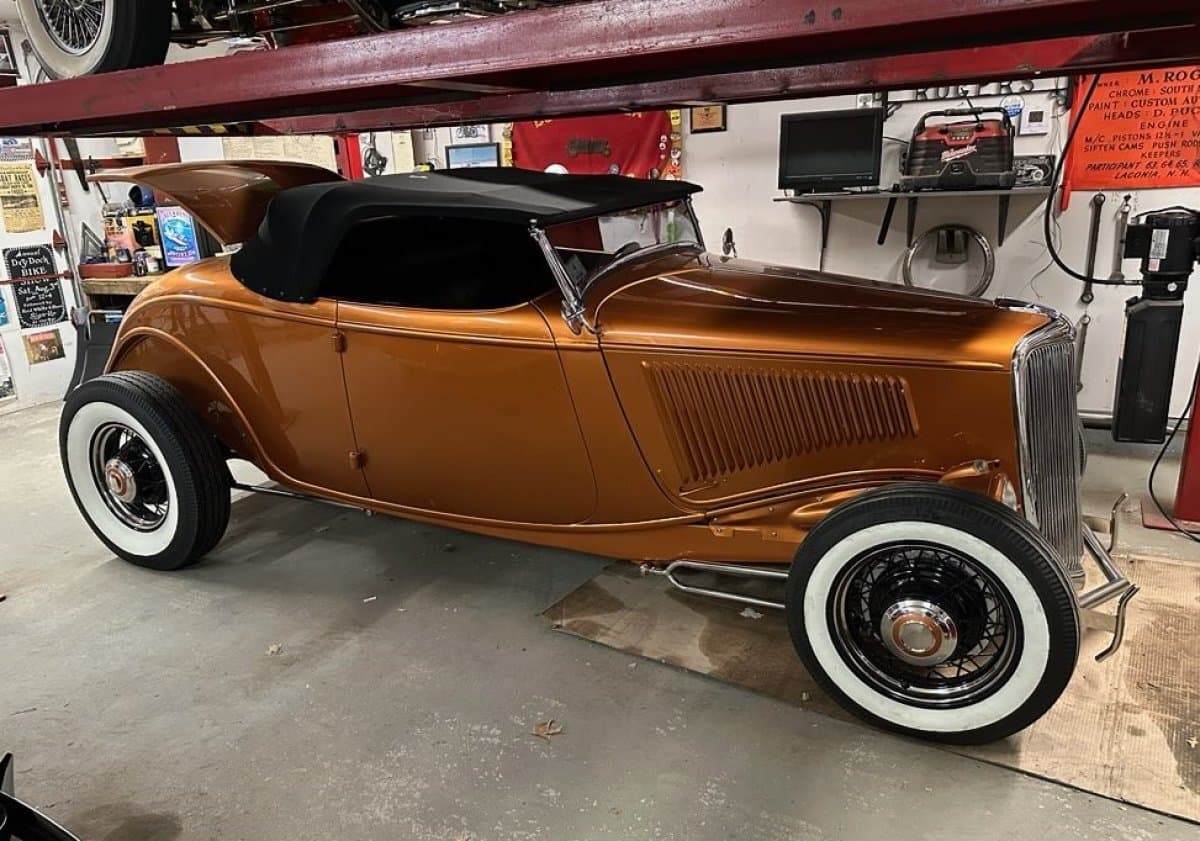 1934 Ford Roadster Custom Convertible thumbnail 4