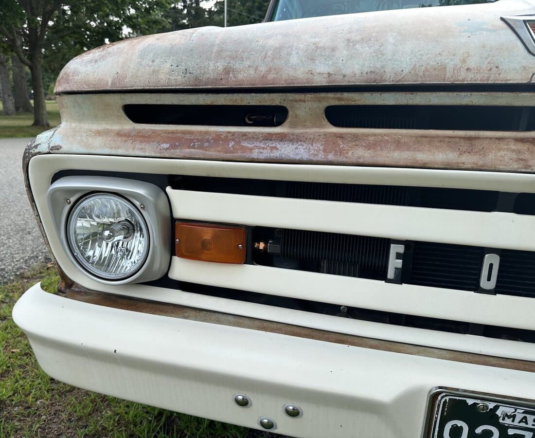1961 Ford F100 Restomod Pickup thumbnail 6