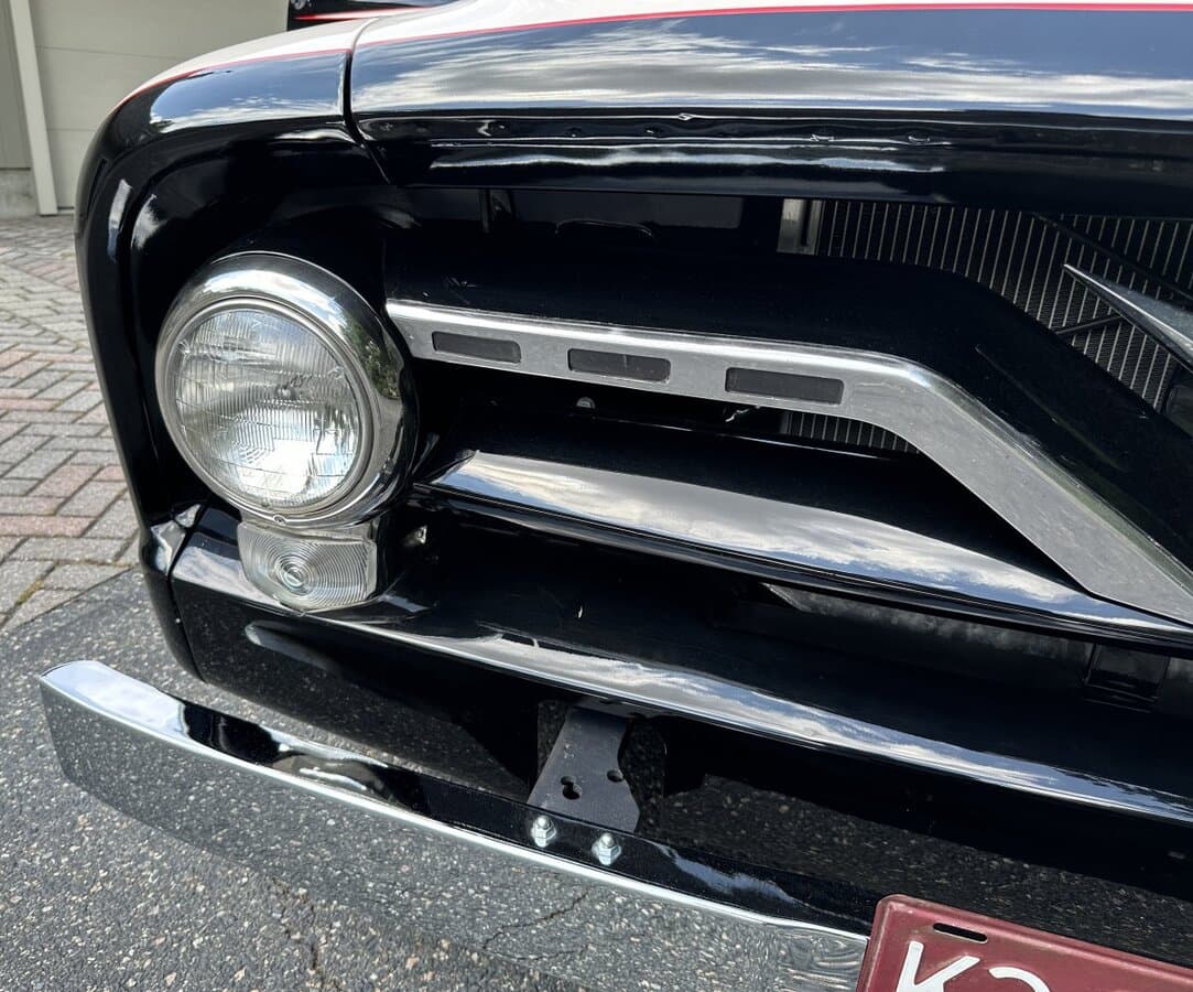 1955 Ford F100 Pickup thumbnail 8