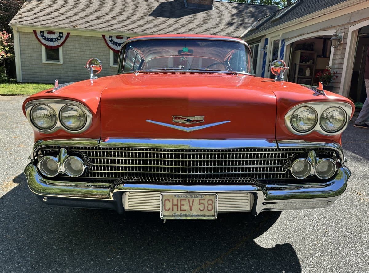 1958 Chevrolet Impala 2 Door Hardtop Coupe thumbnail 5