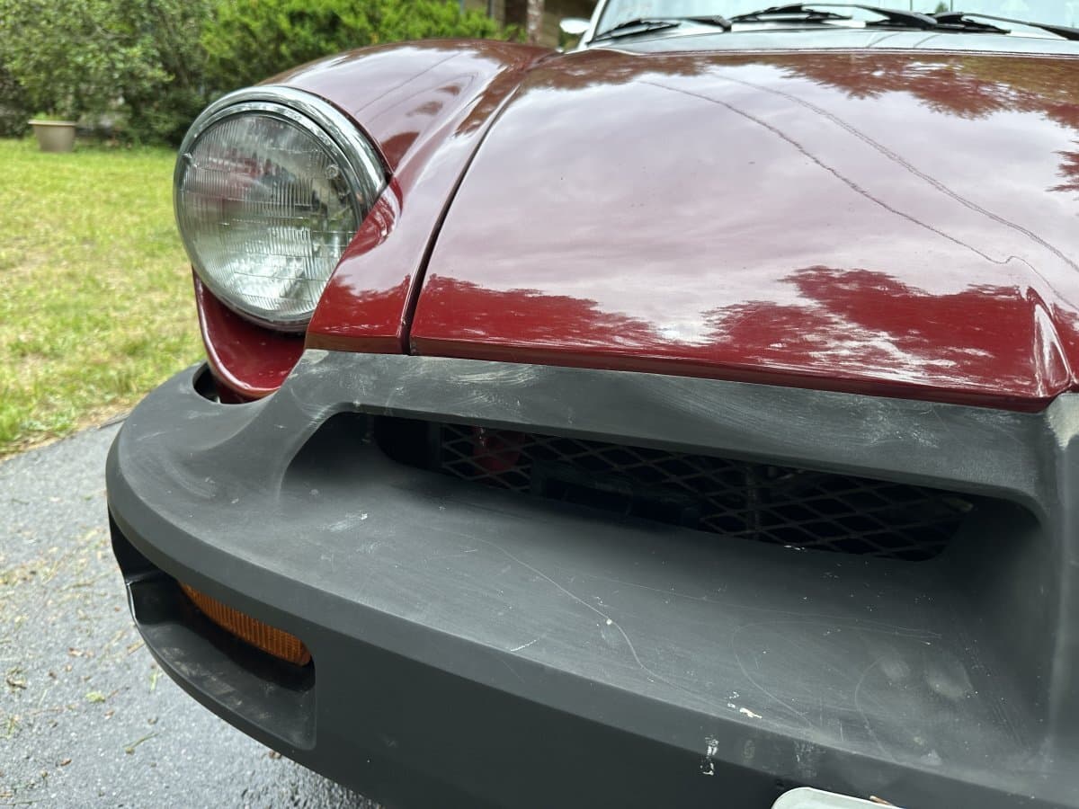 1976 MG MGB Roadster thumbnail 9
