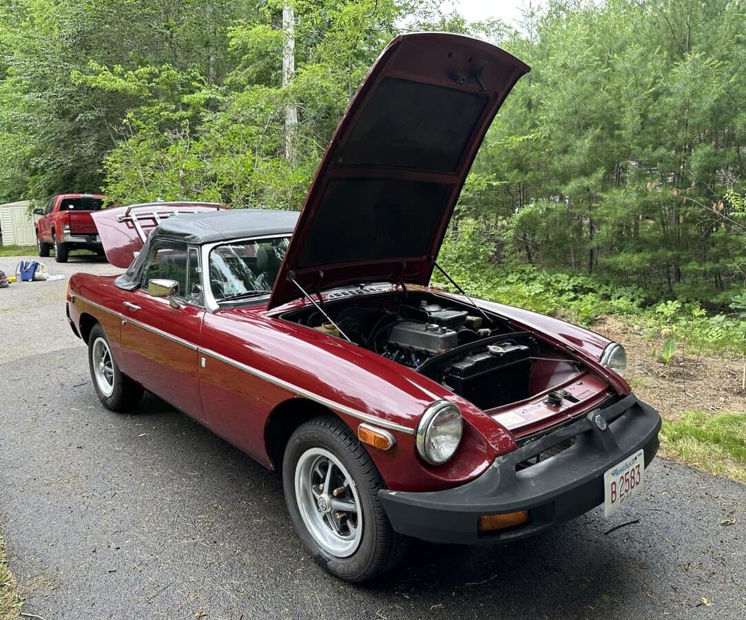 1976 MG MGB Roadster thumbnail 15