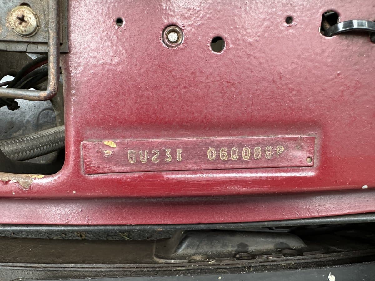 1976 MG MGB Roadster thumbnail 17