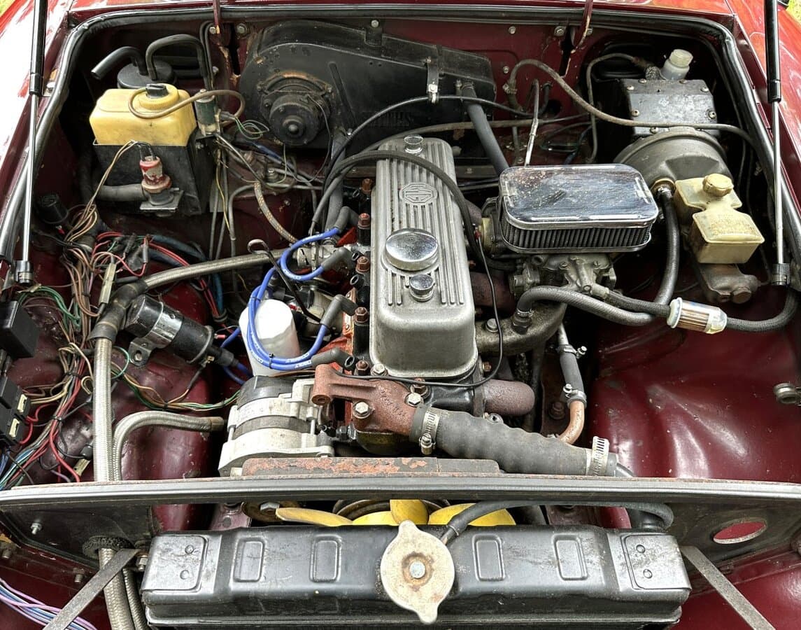 1976 MG MGB Roadster thumbnail 20