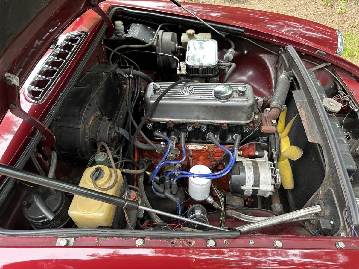 1976 MG MGB Roadster thumbnail 22