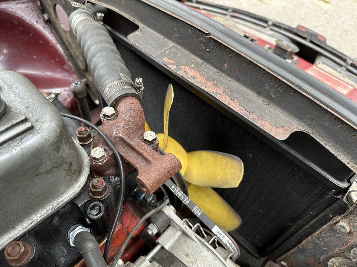 1976 MG MGB Roadster thumbnail 26