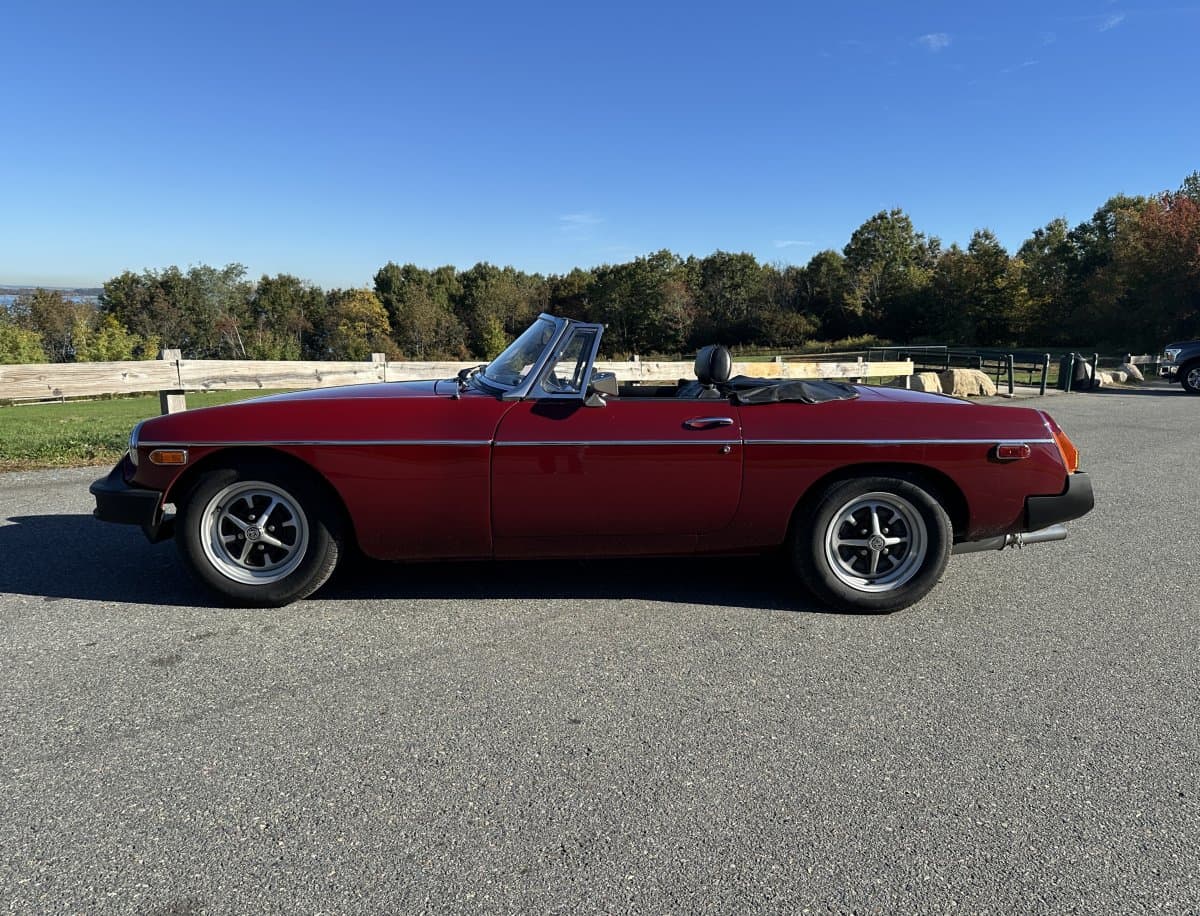 1978 MG MGB Roadster thumbnail 21