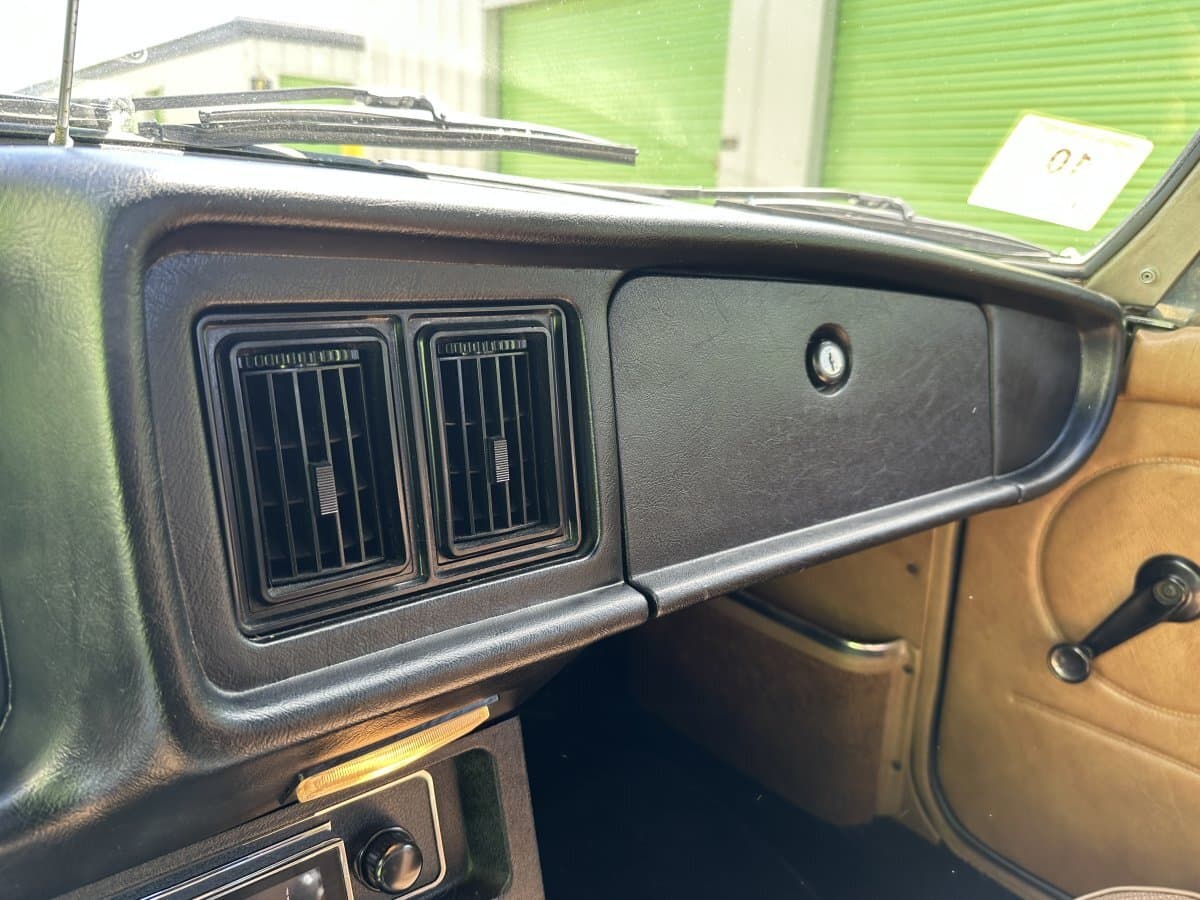 1980 MG MGB Roadster thumbnail 29