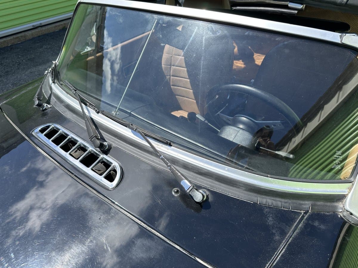1980 MG MGB Roadster thumbnail 15