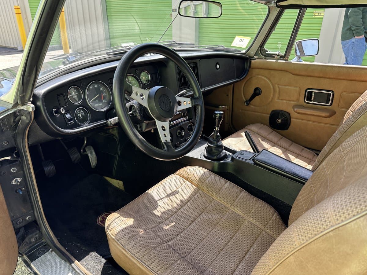 1980 MG MGB Roadster thumbnail 19