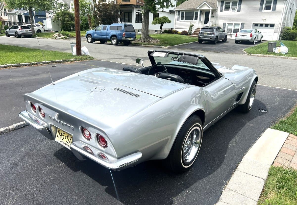 1973 Chevrolet Corvette Stingray Convertible thumbnail 3
