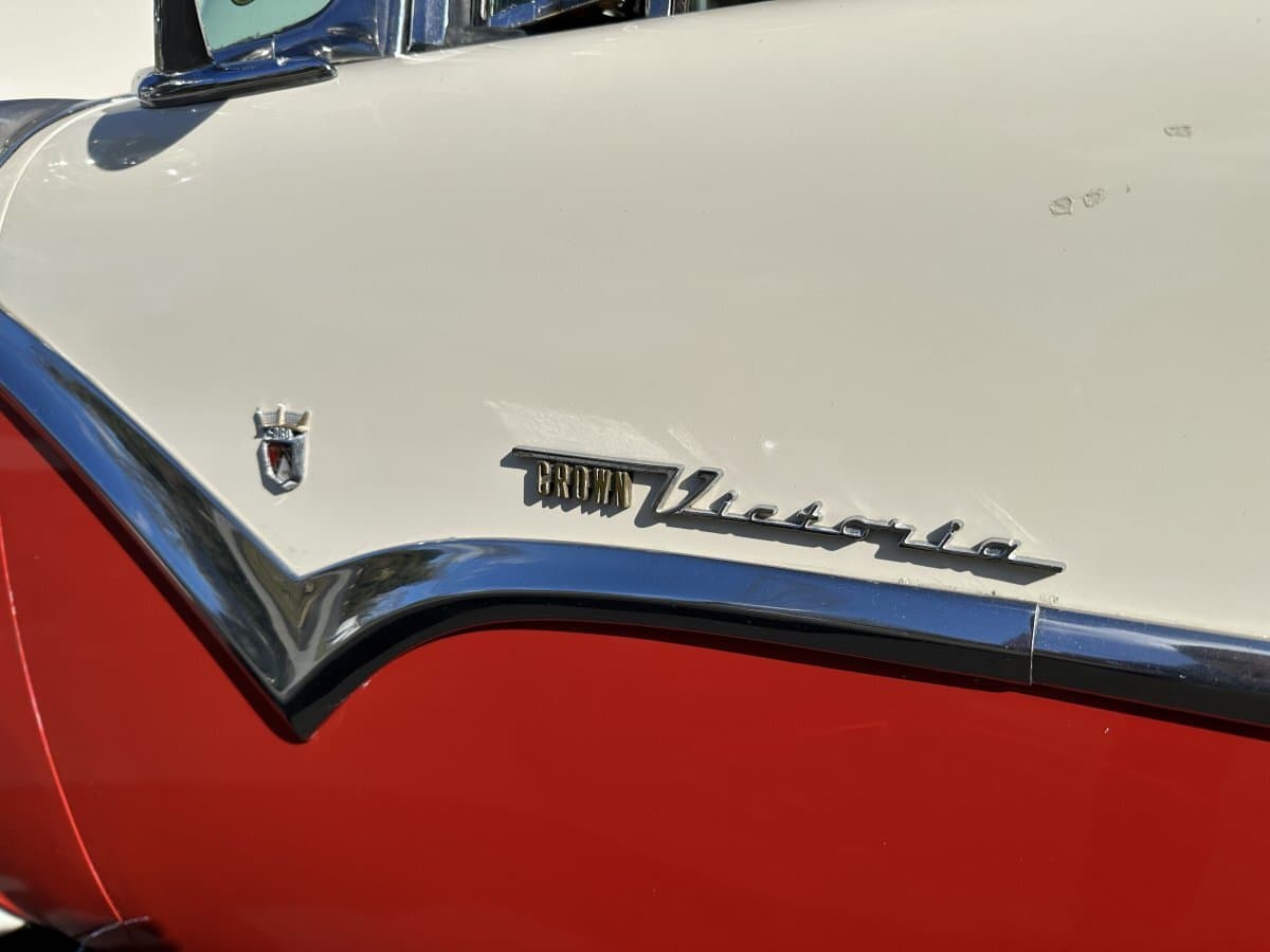 1955 Ford Crown Victoria Coupe thumbnail 20