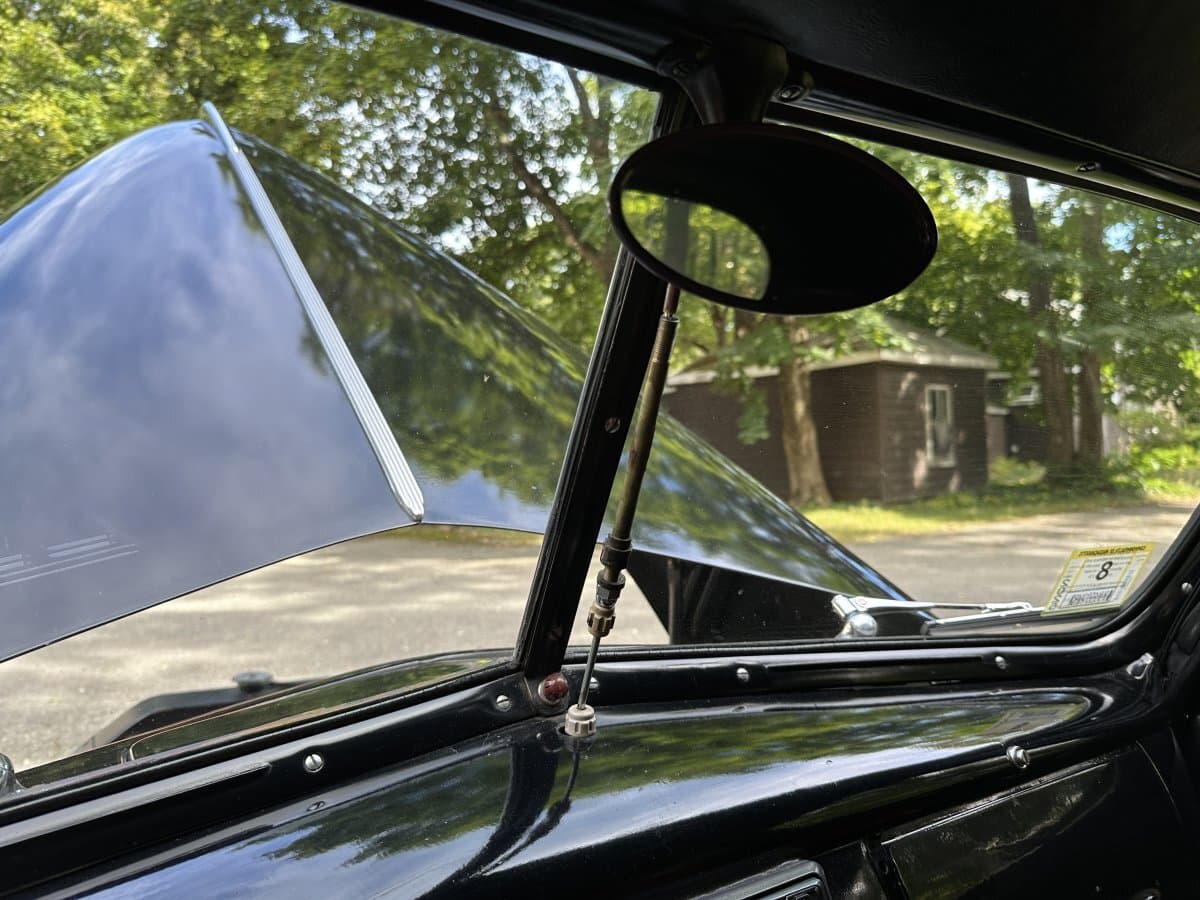 1940 Ford Deluxe Coupe Street Rod thumbnail 28
