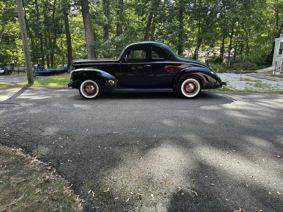 1940 Ford Deluxe Coupe Street Rod thumbnail 18