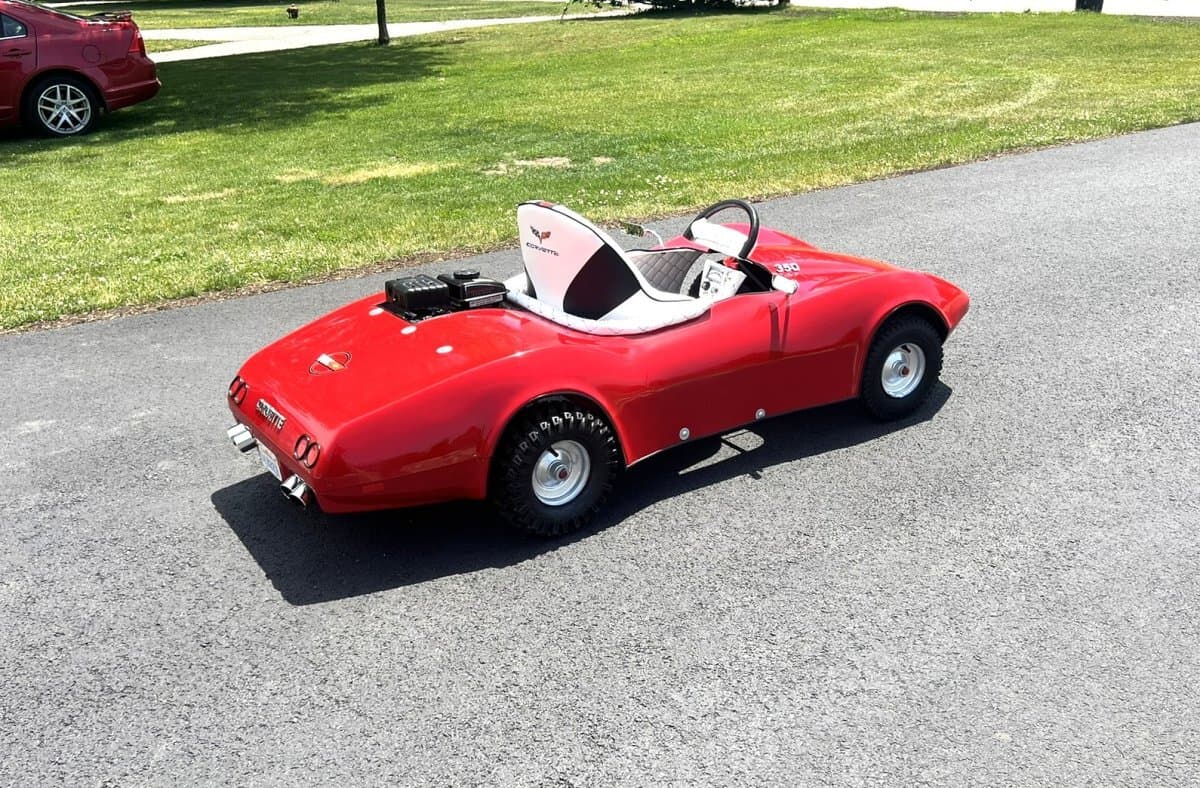 1975 Chevrolet Corvette Mini Go-Kart thumbnail 4