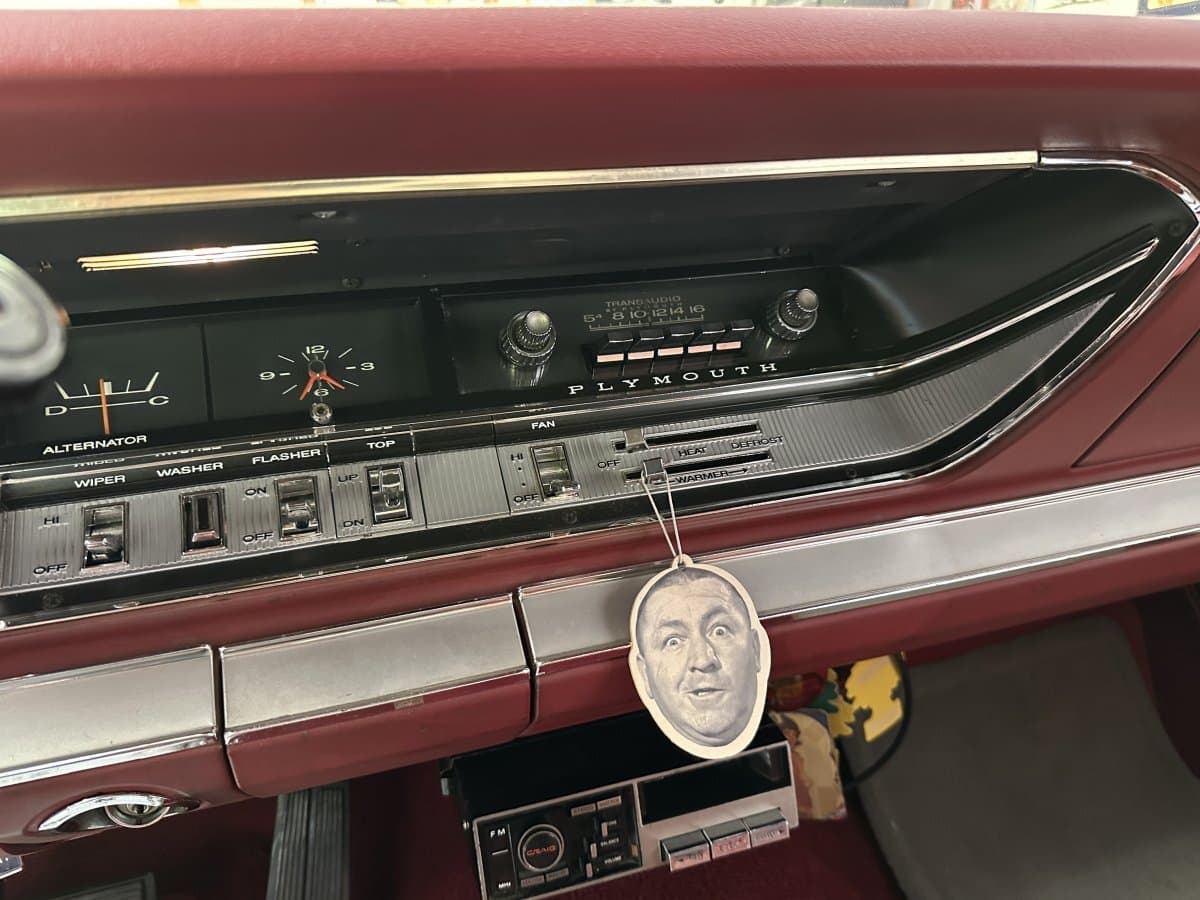 1967 Plymouth Fury III Convertible thumbnail 21