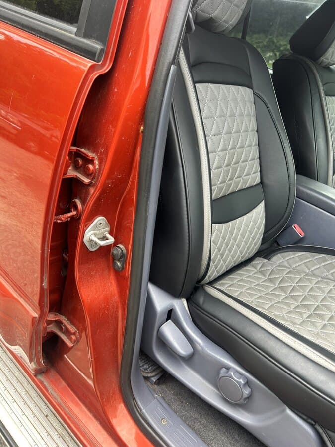 1997 Toyota Hilux Surf thumbnail 20