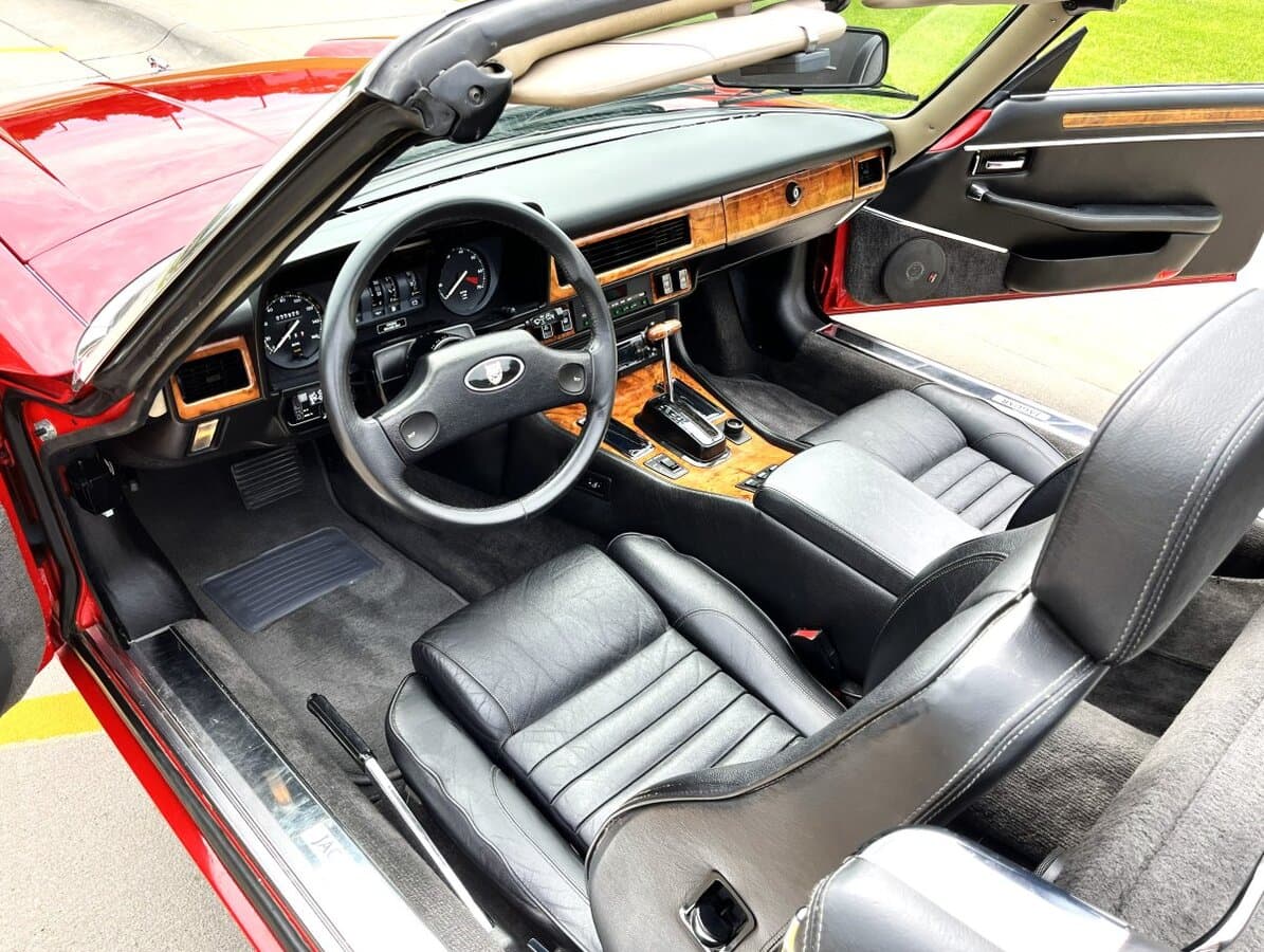 1989 Jaguar XJS Convertible thumbnail 26
