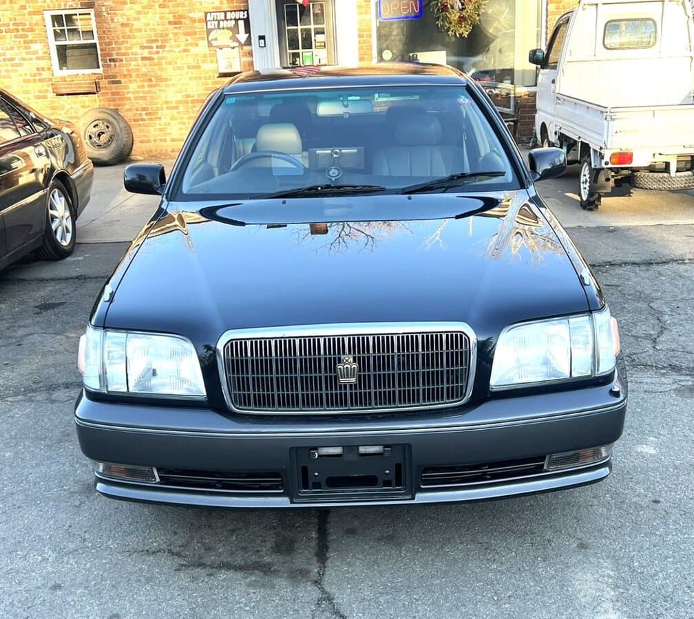 1996 Toyota Crown Majesta - Japan thumbnail 4