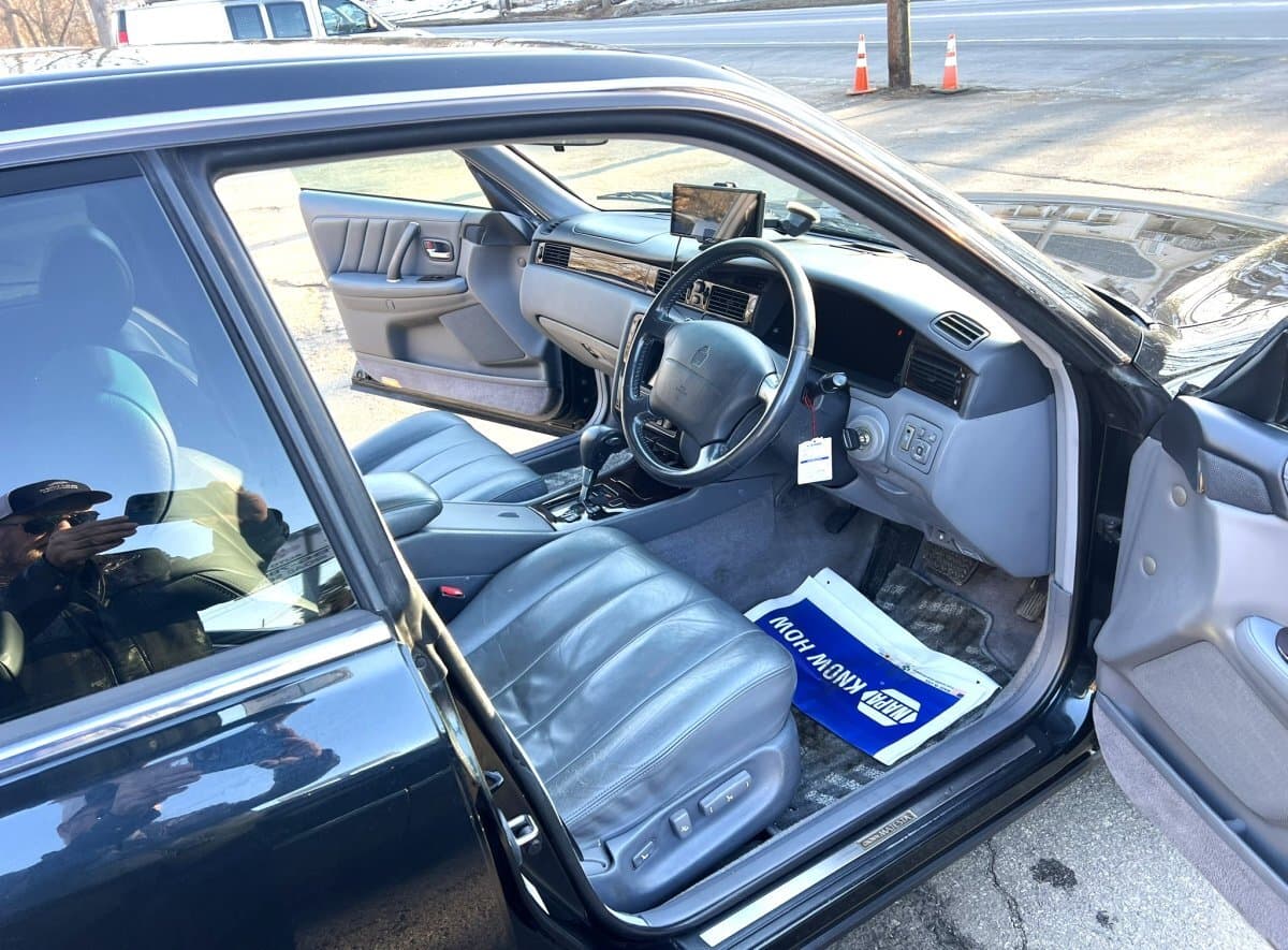 1996 Toyota Crown Majesta - Japan thumbnail 26